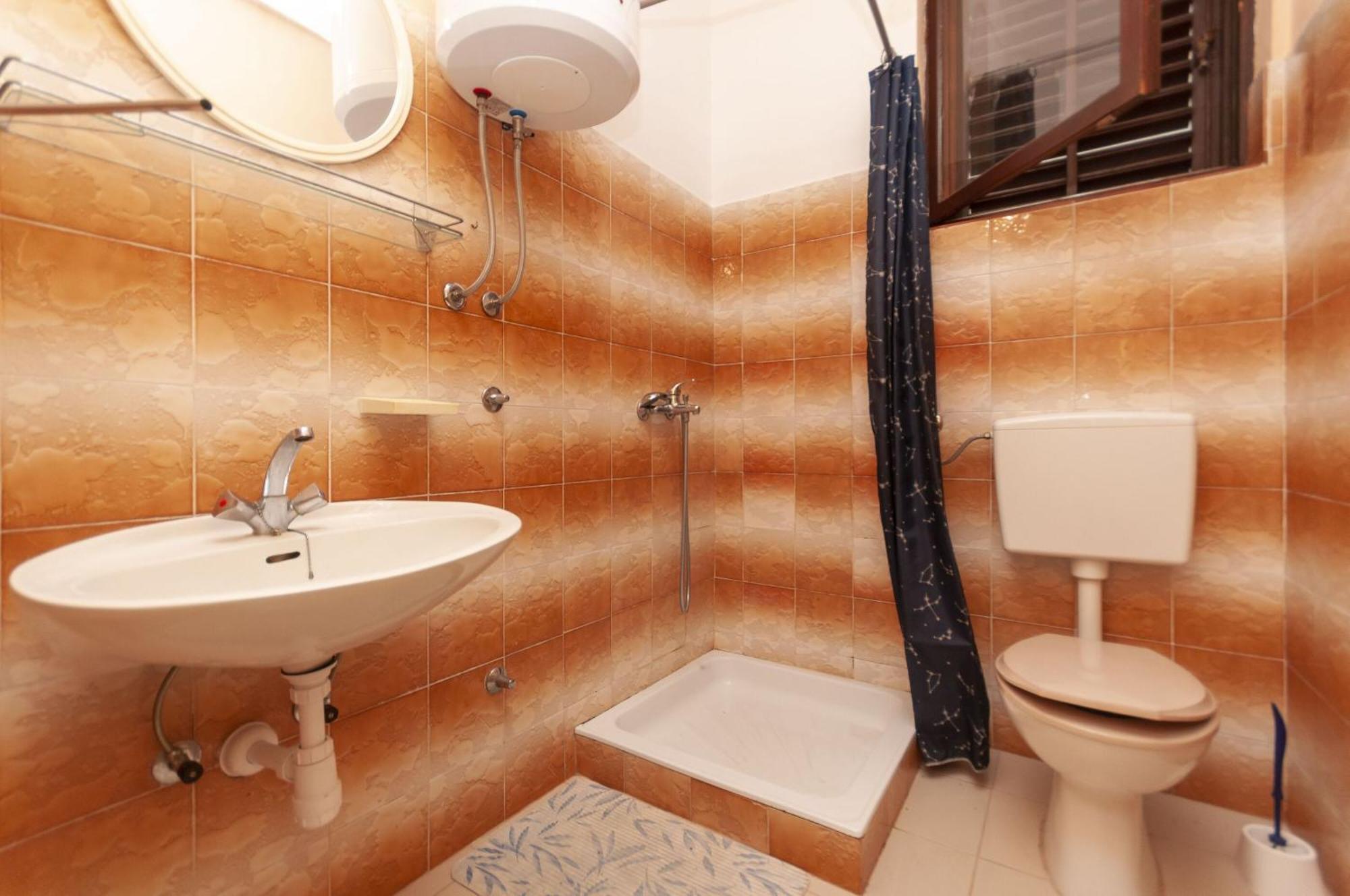 פיסק Apartments Niko מראה חיצוני תמונה